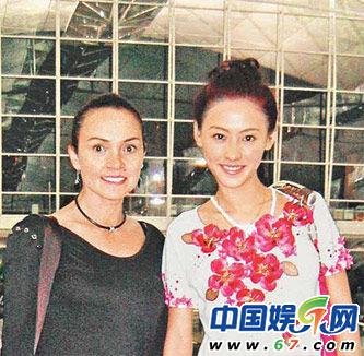 揭秘张柏芝复杂家庭关系 爸爸好赌妈妈三度出