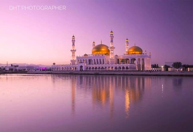 冲着《大话西游》而来 却爱上大漠的别致与慢