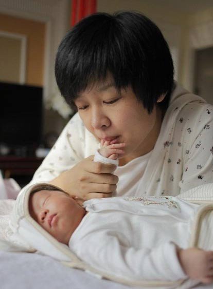 图揭朱迅李咏等央视主播<em>子女</em> <em>赵忠祥</em>儿子38岁