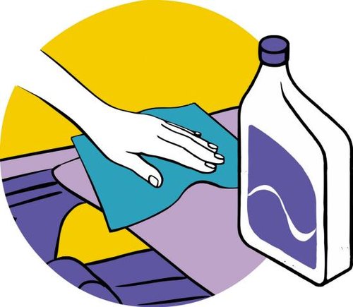 汽车天窗每年清洁胶条 每两年清理排水管