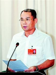 肖杰当选三沙市首任市长 符戆任人大