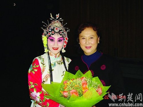 《游龙戏凤》<em>李凤姐</em>与刘长瑜的师生情(图)_大