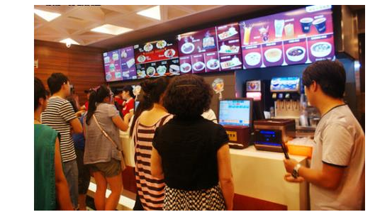 告别静态菜单时代 三星数字标牌助力餐饮业智