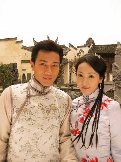 刘恺威与众美女亲热床照曝光 杨幂吃醋(图)(1