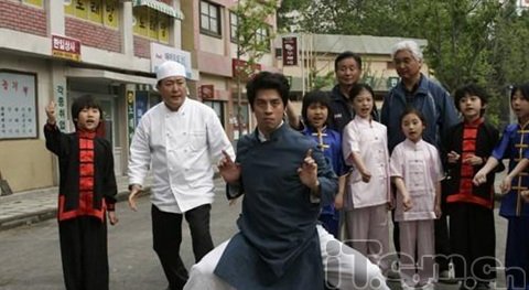 PSP《金馆长对金馆长对金馆长》MP4下载