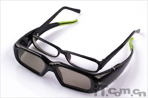 浅谈3D眼镜给人体带来的潜在危害_腾讯·大楚
