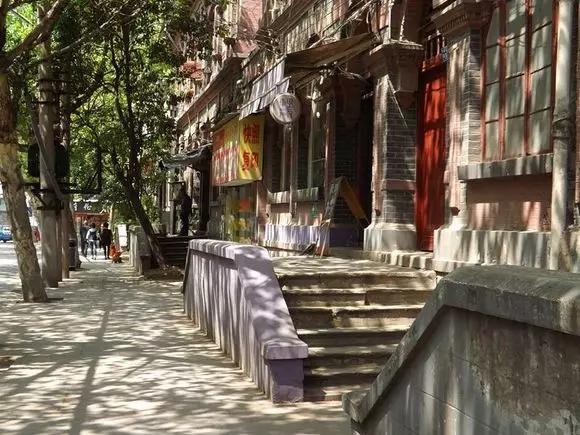 这八条网红马路 撑起了整个武汉的颜值