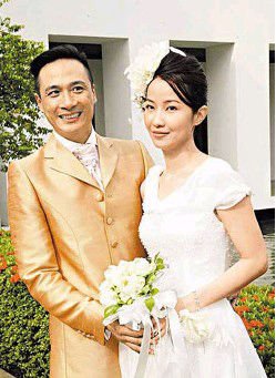 吴镇宇老婆近照曝光 与黄磊陆毅杨威曹格妻子pk厨艺