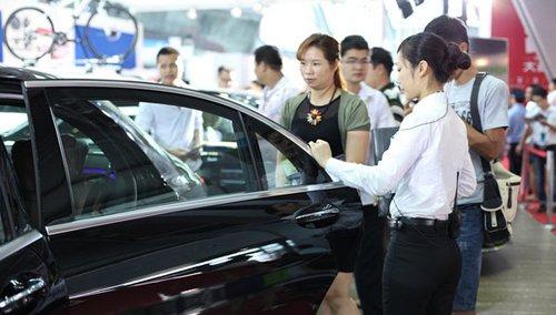 武汉车市强劲反弹 车购税优惠政策明年或延续