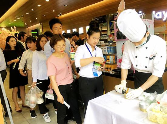 红鼎豆捞携手Today便利店让鲜生活理念席卷武汉
