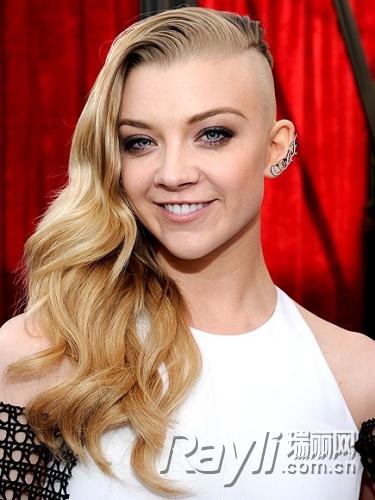 明星变发新<em>玩法</em> 巧用耳饰为<em>发型</em>点睛_大楚网_