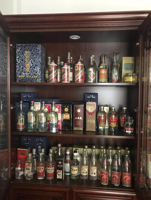 全国老酒文化收藏研讨会召开 武汉收藏家曹毅当选酒分会副会长