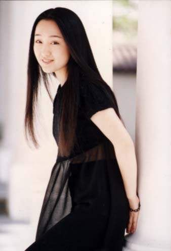  杨钰莹 复出是清纯还是 性感 ?昔日泳装照曝光(组