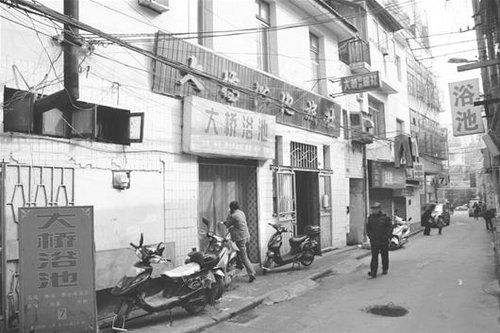武汉人均住房_武汉人均工资(3)