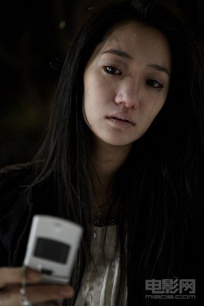 高俊熙演绎美女变丧尸 宋清晨造型酷似犀利哥