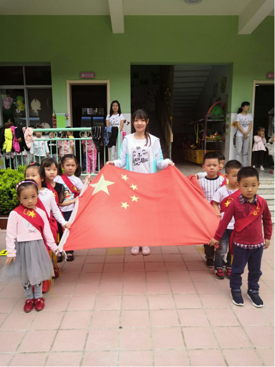 荆州市政府机关幼儿园开展我的中国梦系列活