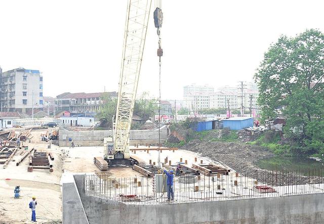 孝感城区南门桥计划年底通车 投资2000多万元