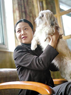 当代著名女作家 池莉_腾讯·大楚网