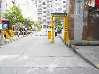 小区门禁系统成摆设 黄石居民安全大打折扣