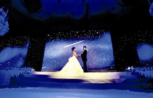 武汉星级酒店婚宴今年首次调价 步入 3000时代