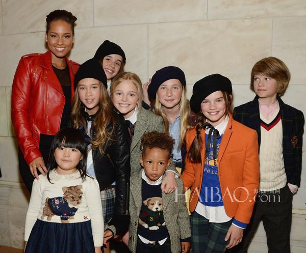 王诗龄助阵RALPH童装秀:甜美可爱有气场