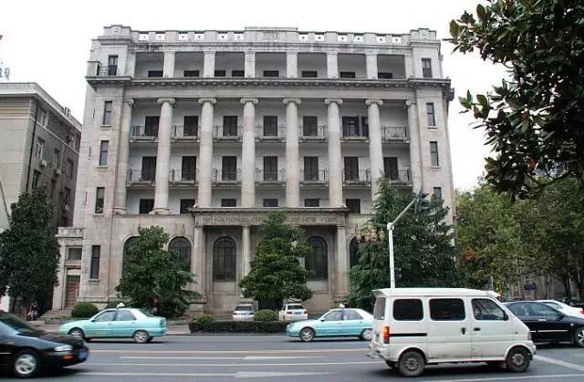 这八条网红马路 撑起了整个武汉的颜值