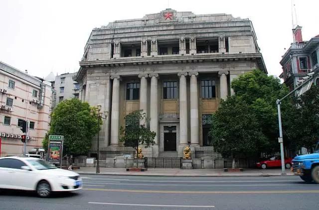 这八条网红马路 撑起了整个武汉的颜值