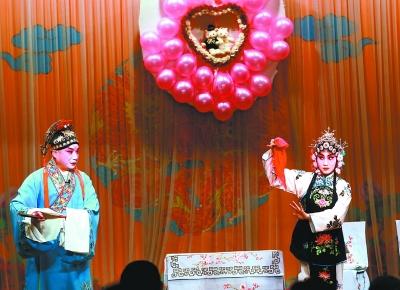 武汉京剧院试水情人节晚会 传统国粹玩混搭