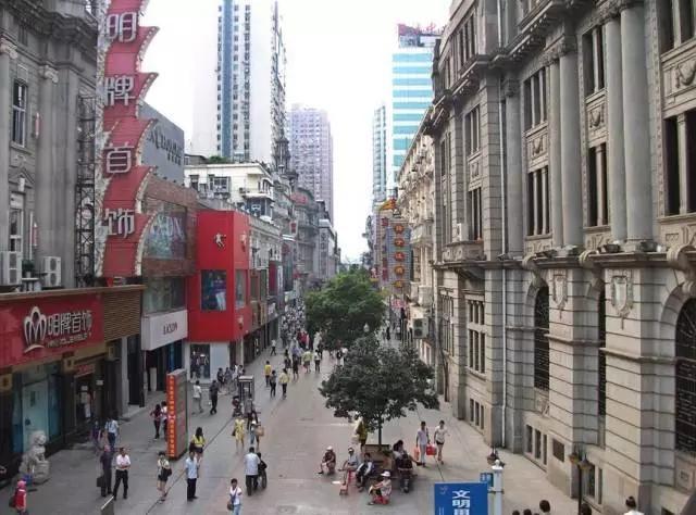 这八条网红马路 撑起了整个武汉的颜值