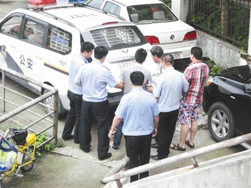 湖北男子雇黑客攻招生网改成绩 一考生被骗5万