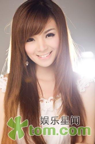 谢容儿回家乡湖北宣传 专辑众多单曲受好评