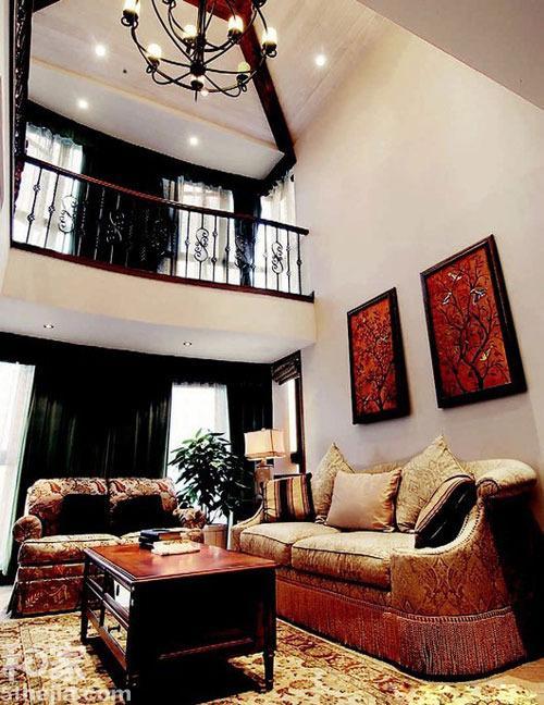 小女孩的美式大气家 亲力打造跃层装修新潮流