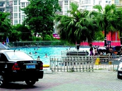 宜昌城区游泳池已经开放 开放时间及价格汇总