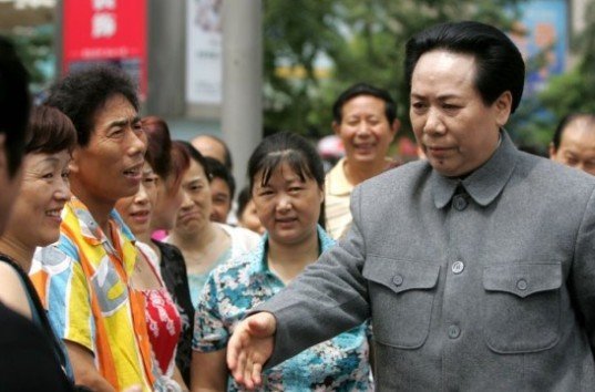 <em>毛</em>泽东的<em>女性</em>扮演者出场费上万 丈夫不敢同房