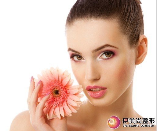 <em>美女</em>爱拼回头率 春夏<em>脱毛</em>正当时_大楚网_腾讯