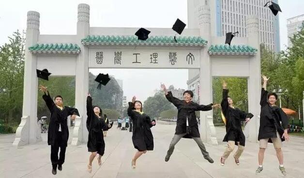 武汉今年再招录300名选调生 优秀的你还等什么