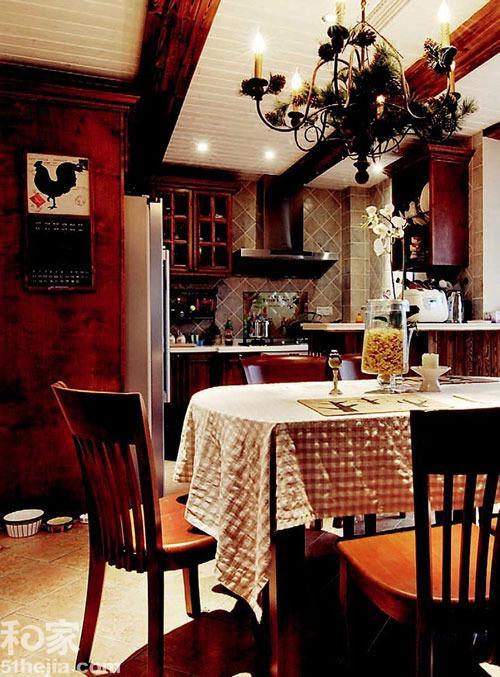 小女孩的美式大气家 亲力打造跃层装修新潮流