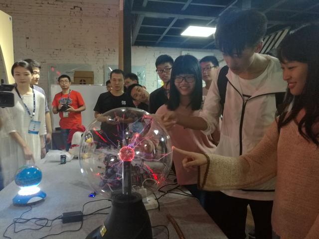 �ǻ㺺�� ����֪�������������촴�´�ҵ���ι�����