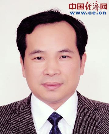 湖北罗田县人民医院院长肖胜军接受组织调查(图)