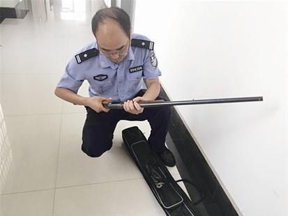 湖北男子讨债未果 一怒之下持猎枪打伤3人(图