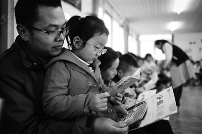 23日是世界图书日 襄阳一幼儿园开展亲子读书