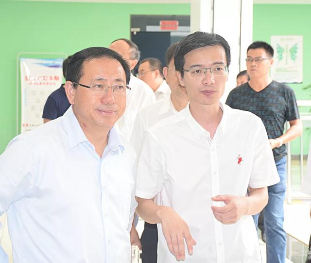 贵州锦屏县考察团考察华翼电商
