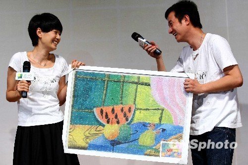 <em>文章</em>隔空甜蜜示爱 <em>马伊琍</em>感慨为人妇四年_大