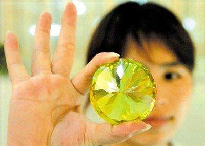 梧州将办国际宝石节_大楚网媒体库_湖北娱乐