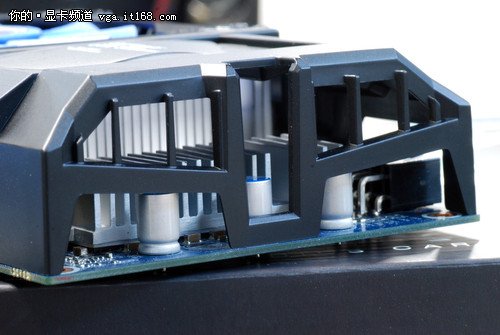 �ɲ��������� Ӱ��GTX550Ti�ڽ���799