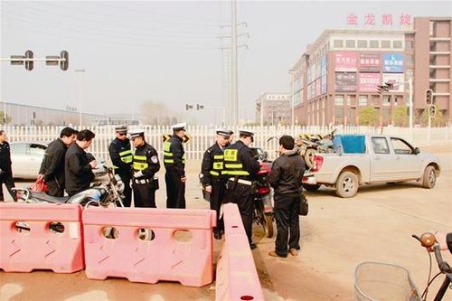 赏花扫墓小高峰来到 武大周边多路段单双号限