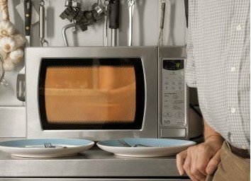 6问微波烹饪:用微波炉加热食物有毒吗