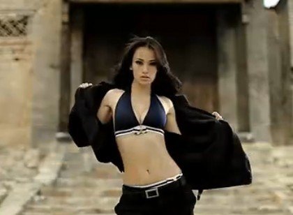 《cf》冠军香香大战母其弥雅性感脱衣舞