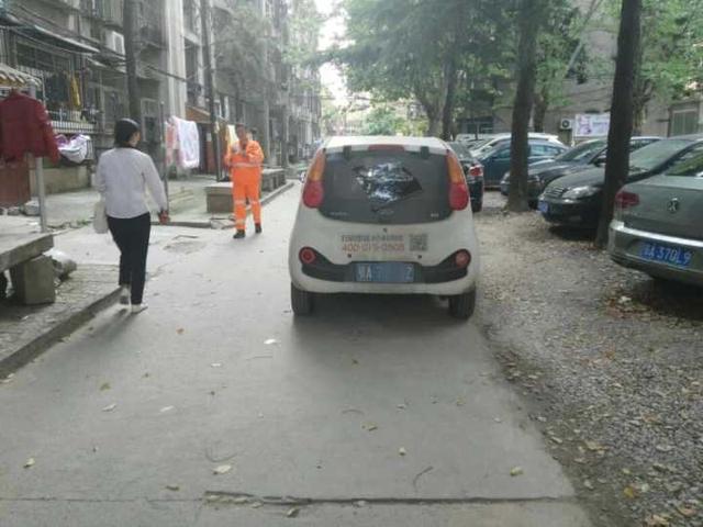 共享汽车成拦路虎 交警倡议文明用车(图)