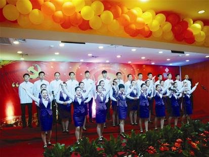 黄石纪念建党92周年 唱红歌、办演讲比赛颂党